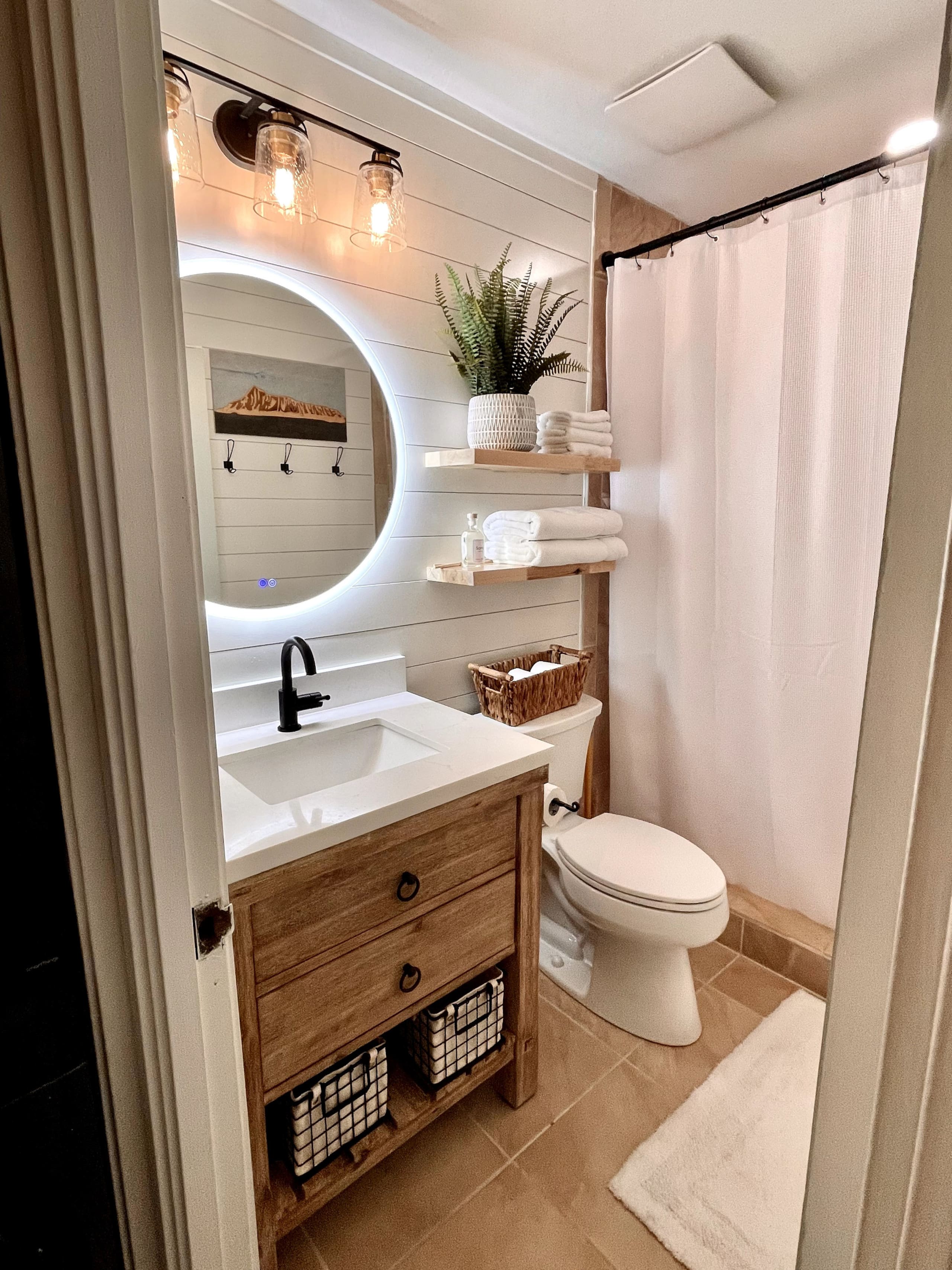 Condo in Kahuku · ★4.97 · 1 bedroom · 2 beds · 1 private bath - Image 16