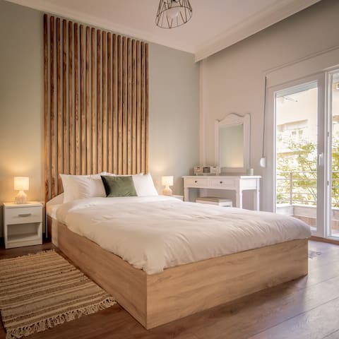 Aphrodite’s Apartment on Agia Sofia | Midas Home gallery image 4