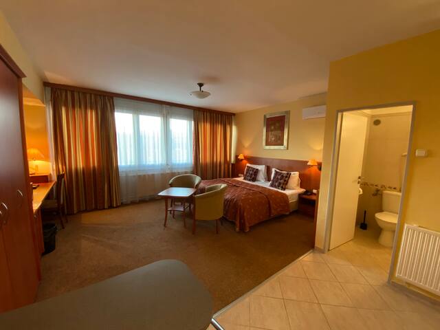 Hotel Charles
 managed Airbnb listing 2