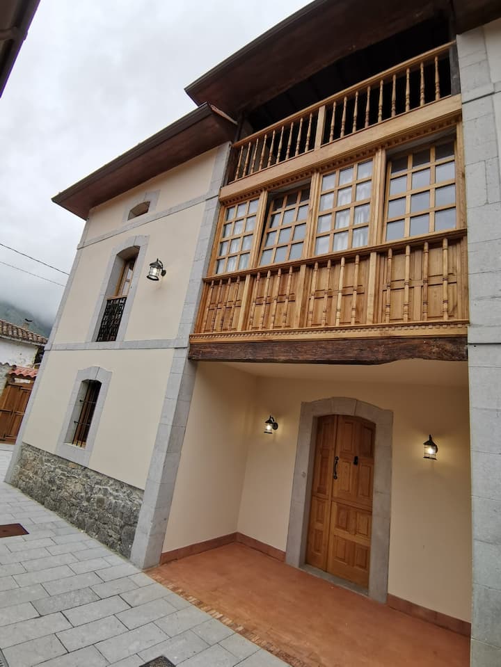 Casa De Aldea En Llanes 10pax (Corrolada De Ana) - Ribadesella
