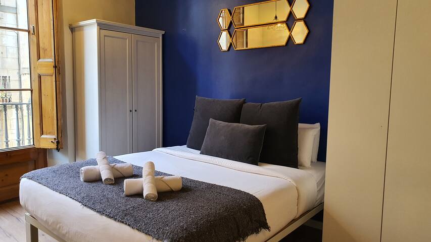 Superior Apartment 4 en-suite rooms gallery image 5