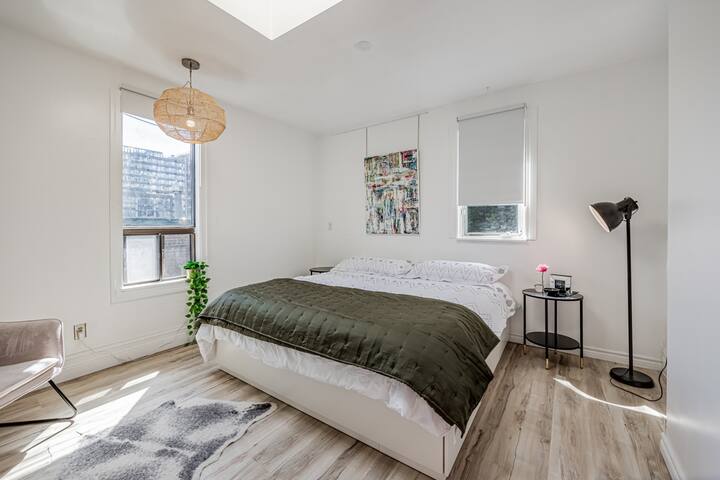 Unique downtown living experience gallery image 4