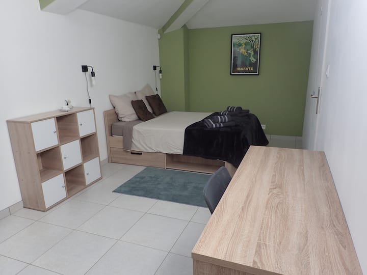 غرفة النوم 1