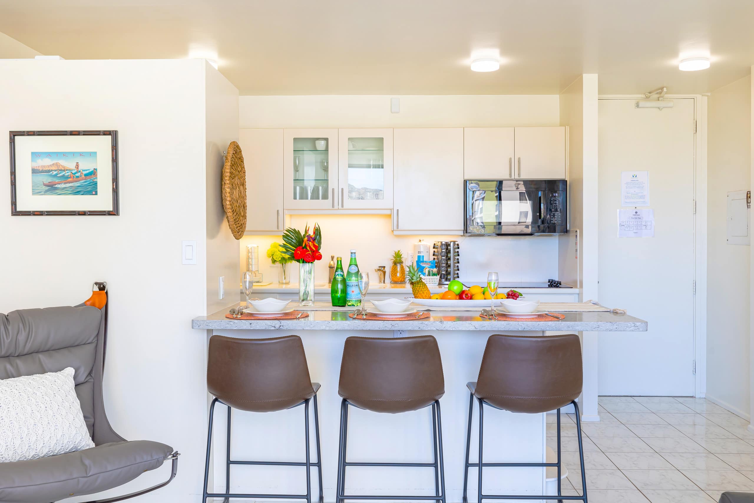 Condo in Honolulu · ★4.8 · 1 bedroom · 1 bed · 1 private bath - Image 12