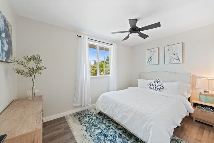 Prednja spavaća soba s bračnim krevetom (širine 150 - 179 cm)