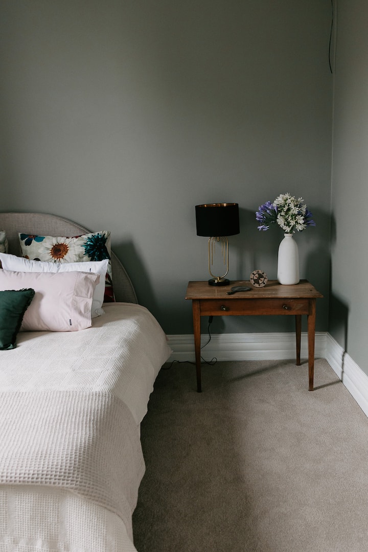 ห้องนอน 9
เตียงคิงไซส์