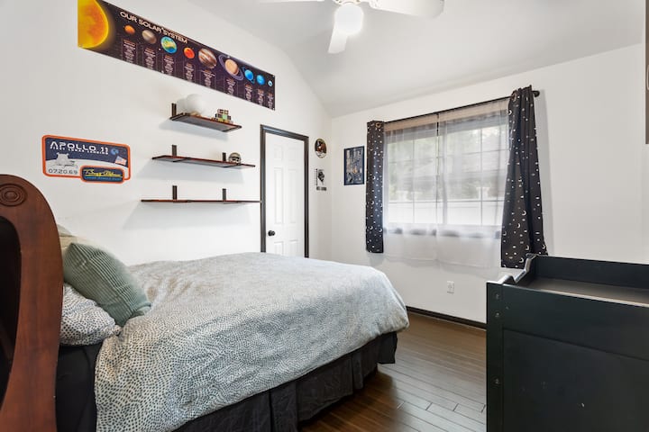 غرفة النوم 2