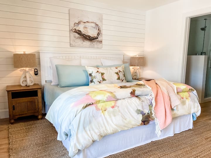 Segundo dormitorio
Suite en la planta baja con cama King