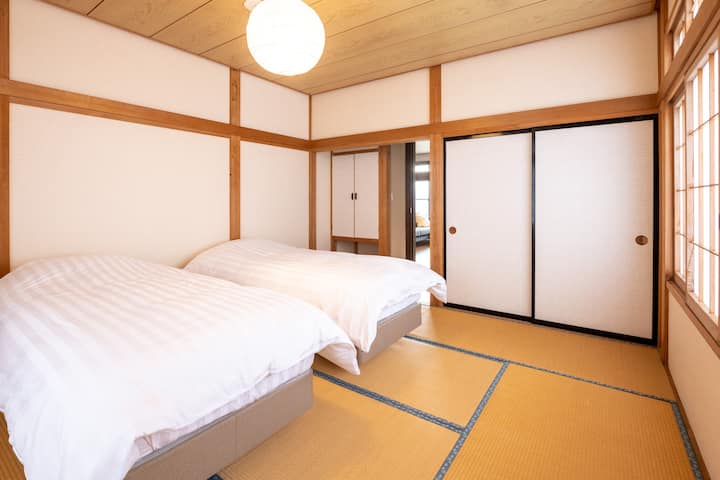 Dhomë gjumi Tatami 2