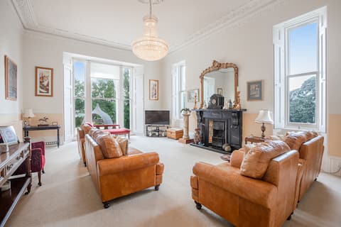 Stunning Apartment in Victorian Villa with Garden