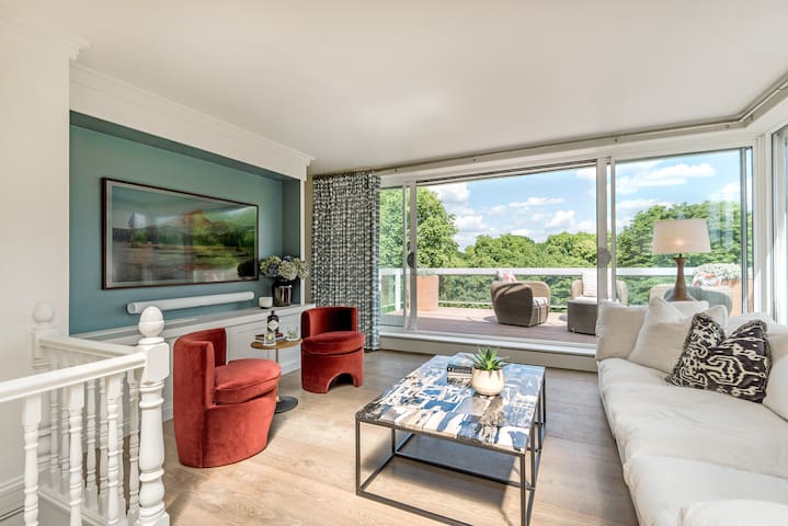 Duplex Park View Apartment