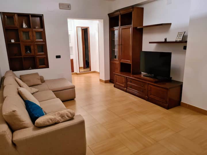 Apartment In Central Diamante With Parking - Diamante
