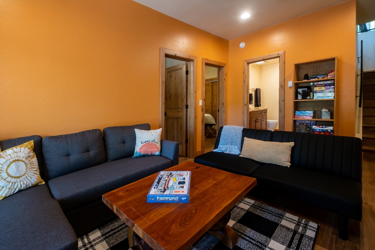 Makochi ya kustarehesha ambayo pia yanaweza kutengeneza mahali pazuri kwa watoto kulala na kutazama sinema!