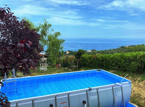 Emilia's House and Taverna by the sea