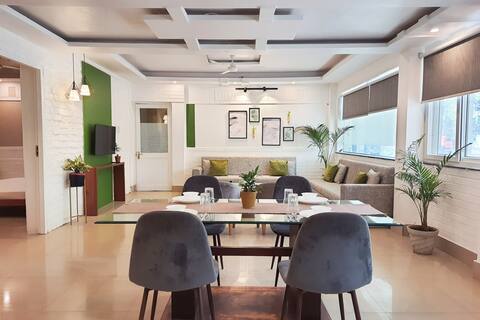 UrbanCove6 I Nordic 2BHK Apt 1400 Sqft I GomtiNgr