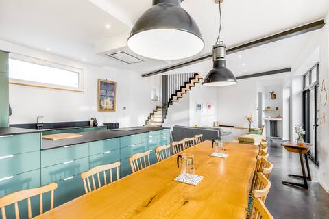 beach 300m | foosball, arcade, pingpong | family