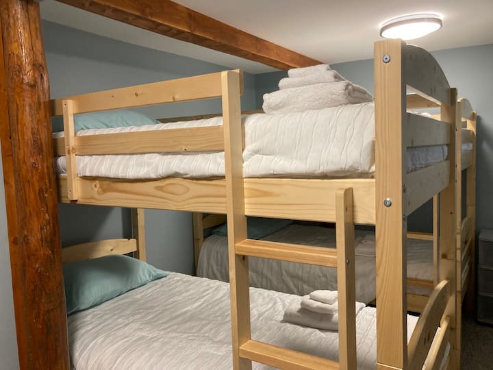 2 מיטות קומתיים