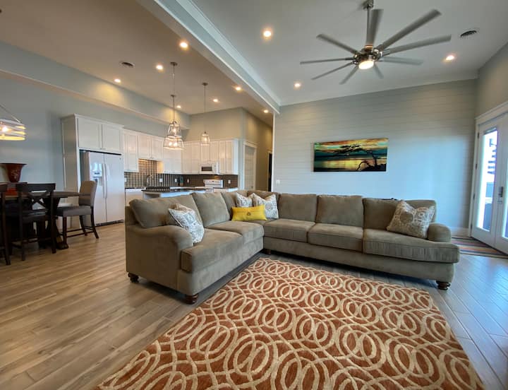 Bella Casa: Memories Are Created Here. - Cherokee, AL