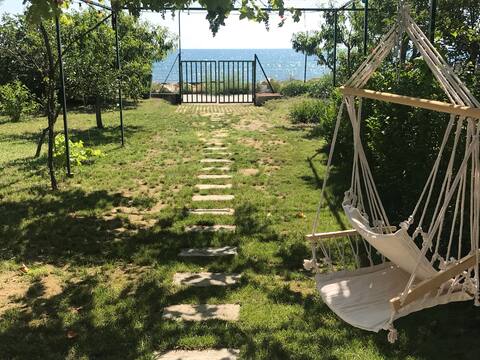 First line  to the sea- Bungalow "At Miro"