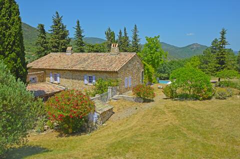 Mas de la Huppe Ardèche 20 pers swimming pool