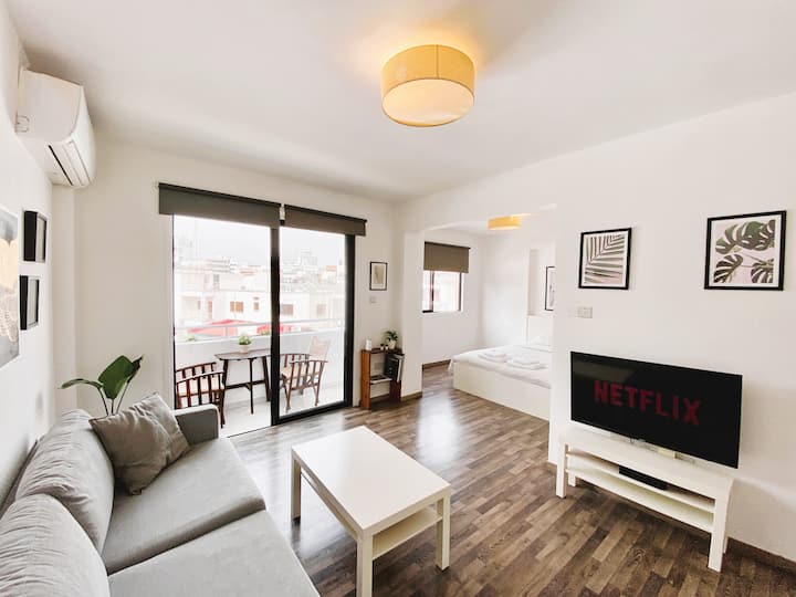 Modern Studio In City Center, 5min From Beach - ラルナカ