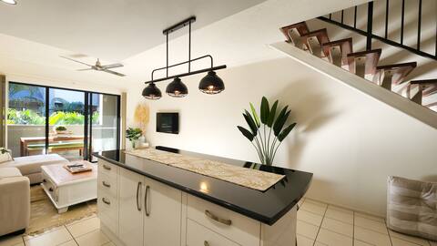 The Tropical Townhouse