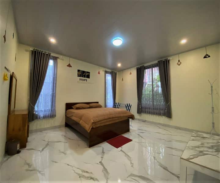 Spavaća soba 2 = 1 Bračni krevet (160x200)