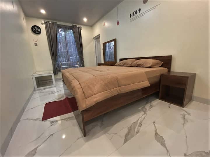 Spavaća soba3 = 1 Bračni krevet (160x200)