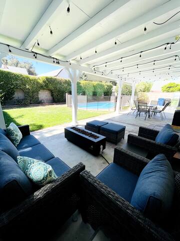 Private Family Vacation House with Pool