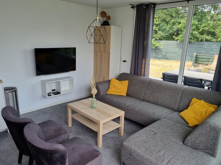 Ruime Moderne Woning Op Vakantiepark Stelleplas - Zélande