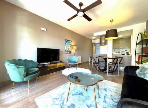 Airbnb con mejor rendimiento: Seafront apartment. Central. Sleeps 5 en Sitges