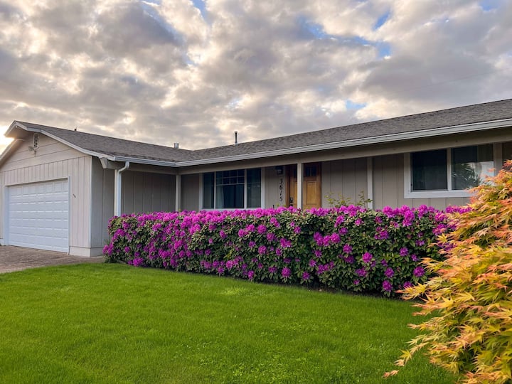 Close To Autzen Stadium -Outdoor Oasis - 尤金