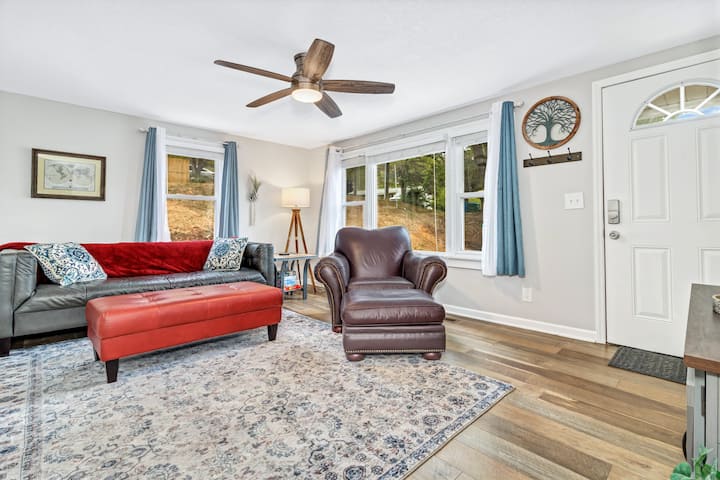 The Convenient Cottage/asheville Abode - Asheville, NC