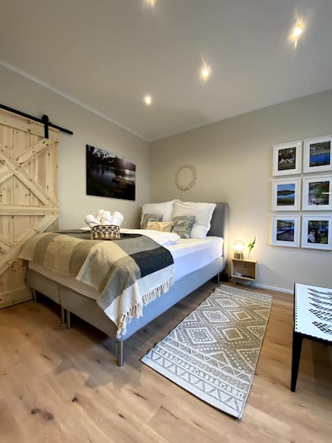 Lakeside Apartment
Vacation home in Niederwürzbach