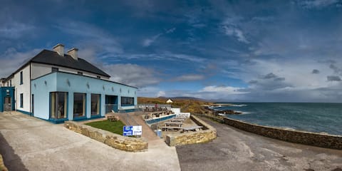 Bay View House | Luxury Island Retreat | Sleeps 22