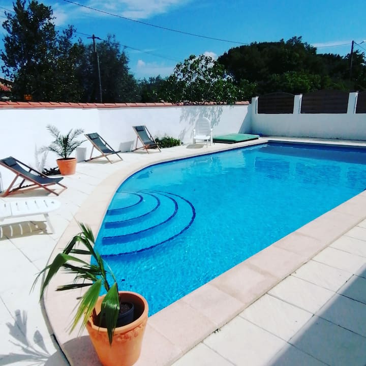 Mediterranean villa with very large pool