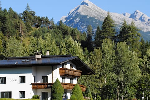 Top performing Airbnb: Judith apartment at the gateway to the Karwendeltal in Mittenwald
