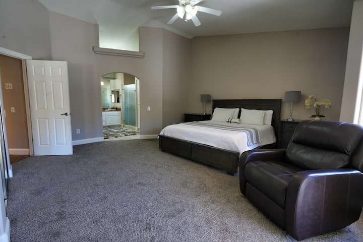 საძინებელი 4