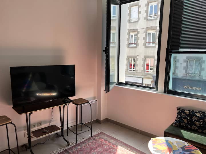 Granville : Superbe Appartement En Centre-ville - Jullouville