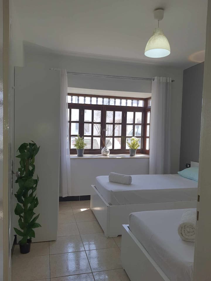 საძინებელი 2