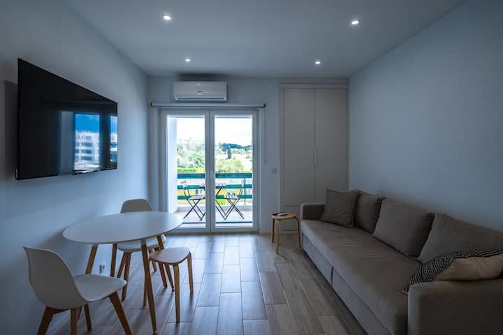 Marina Pool Studio - Vilamoura Center - Quarteira