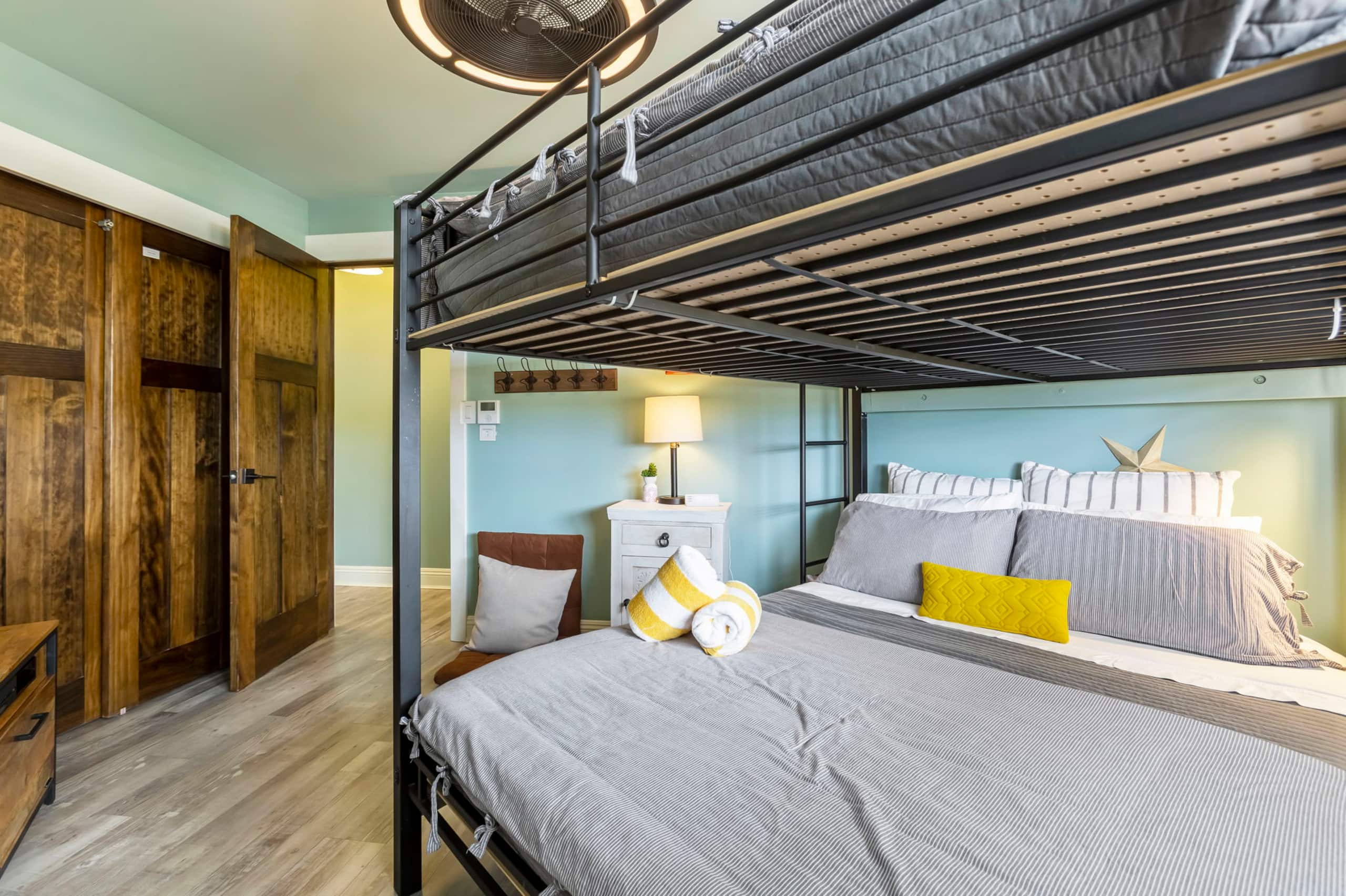 Condo in Kihei · ★4.97 · 2 bedrooms · 3 beds · 2 private baths - Image 20
