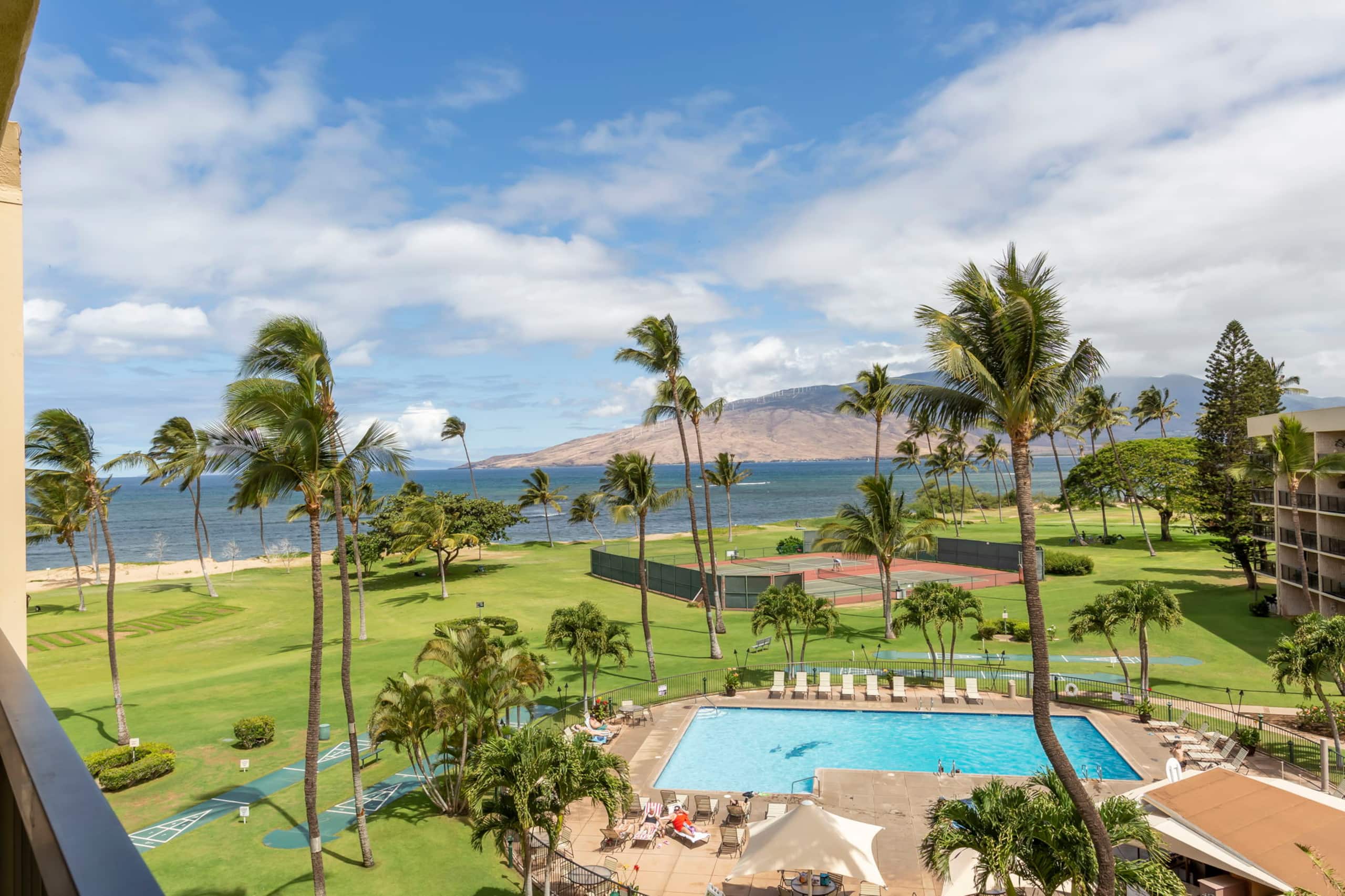 Condo in Kihei · ★4.97 · 2 bedrooms · 3 beds · 2 private baths - Image 40