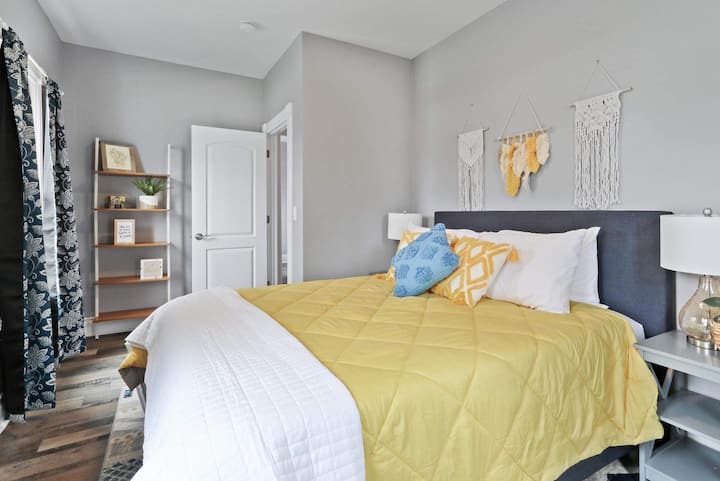 საძინებელი 1