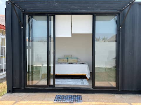 Maritime Container at Finca Pilar - A stone's throw from the beach