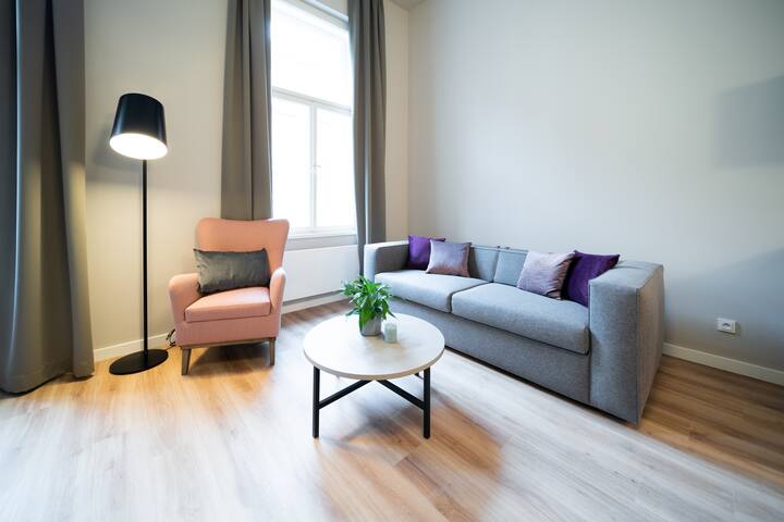 Zeitraum Apartments managed Airbnb listing 1