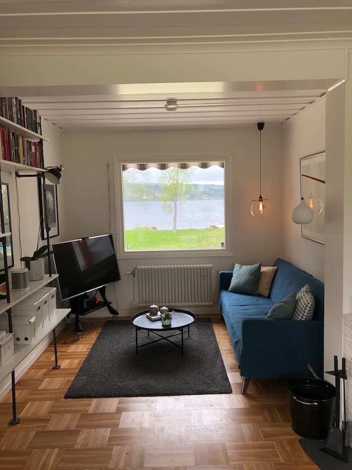 Mysig Villa Med Sjötomt Och Egen Strand. - Östersund