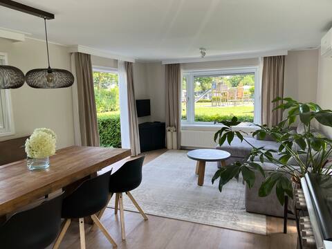 Chalet on 5* campsite "De Bongerd" in Tuitjenhorn