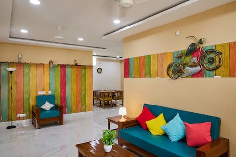 Chill Place:3BHK AC Retro House @FinancialDistrict