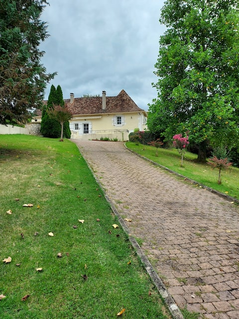 Purple Canopy Cottage